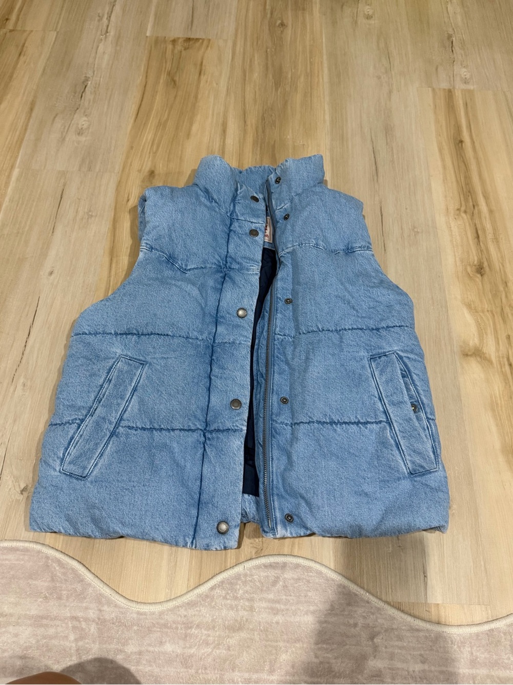 Levi's Sky Blue Quilted Puffer Vest